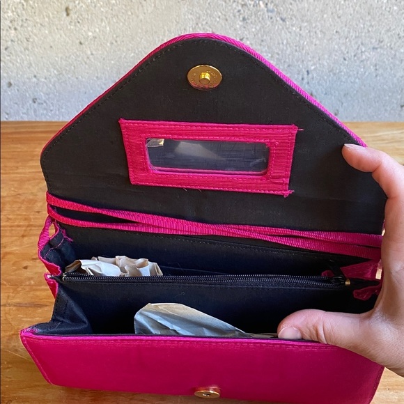 🤍 Pink Clutch Bag - Picture 4 of 7